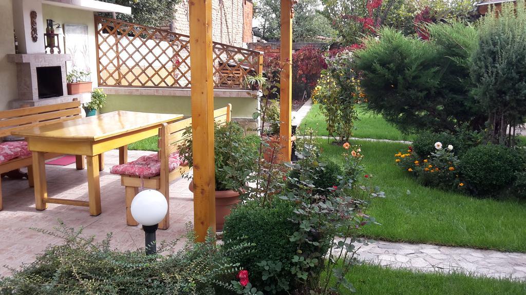 Kyurkchievi Guest House Saparewa Banja Exterior foto
